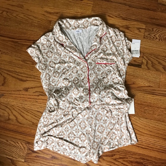 Tan/White Geometric Print Pajama Set NWT - Picture 6 of 8